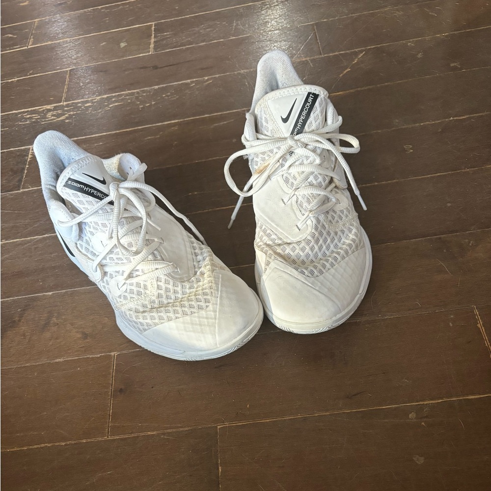 White Nike shoes
